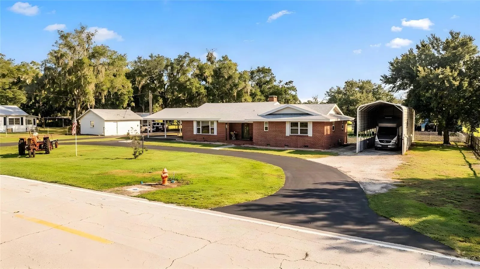 1633 CHERRY LN