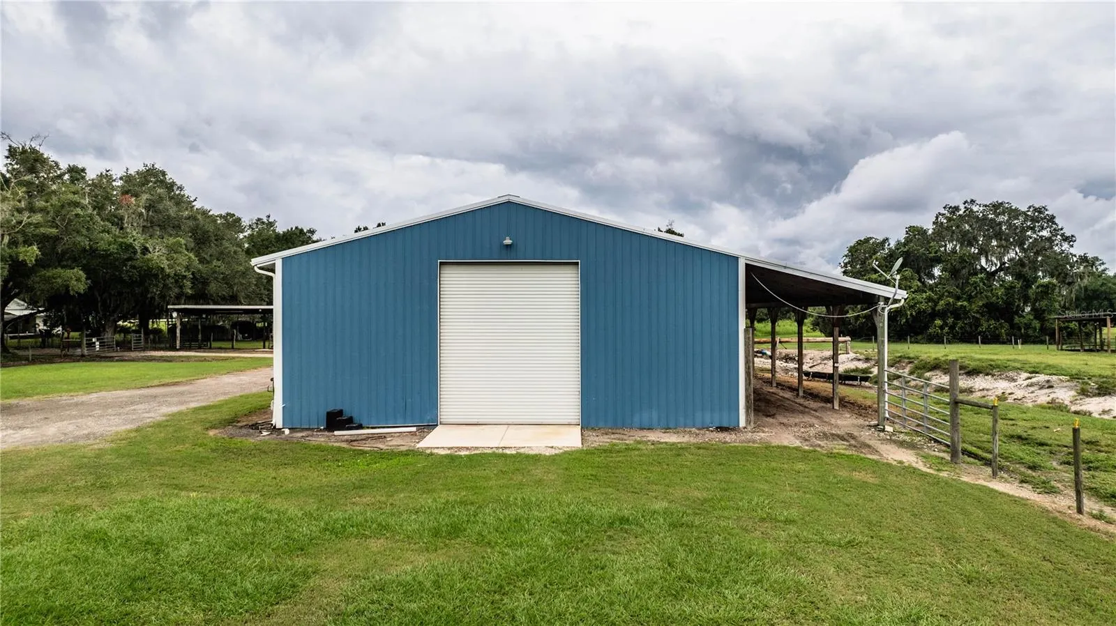 1633 CHERRY LN