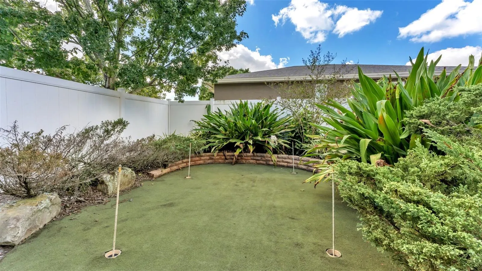 5871 HIGH RIDGE LOOP