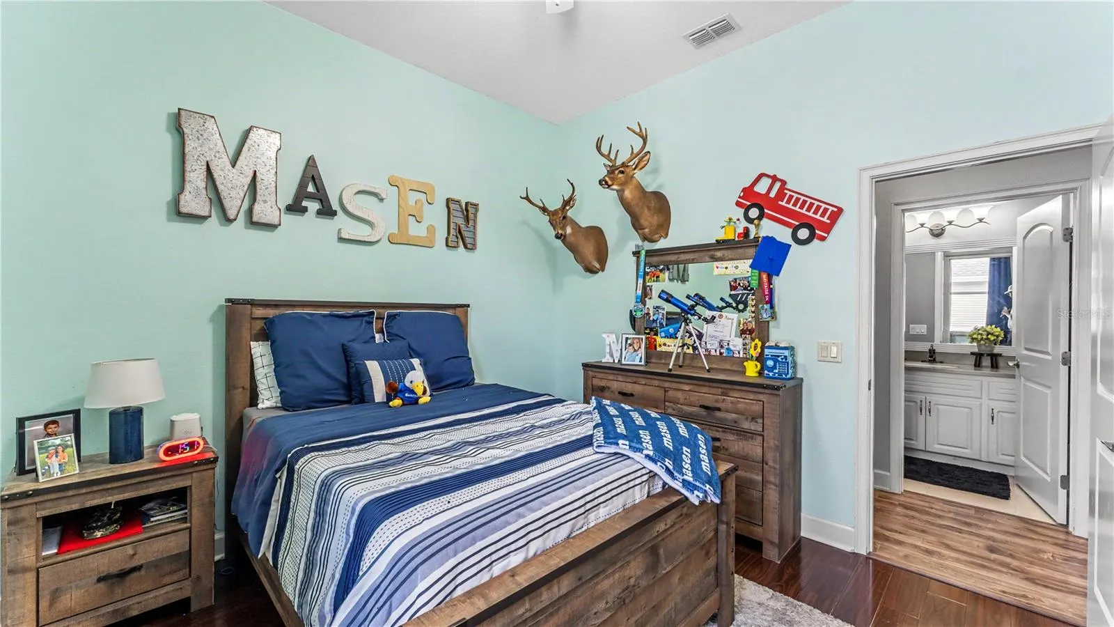 5871 HIGH RIDGE LOOP
