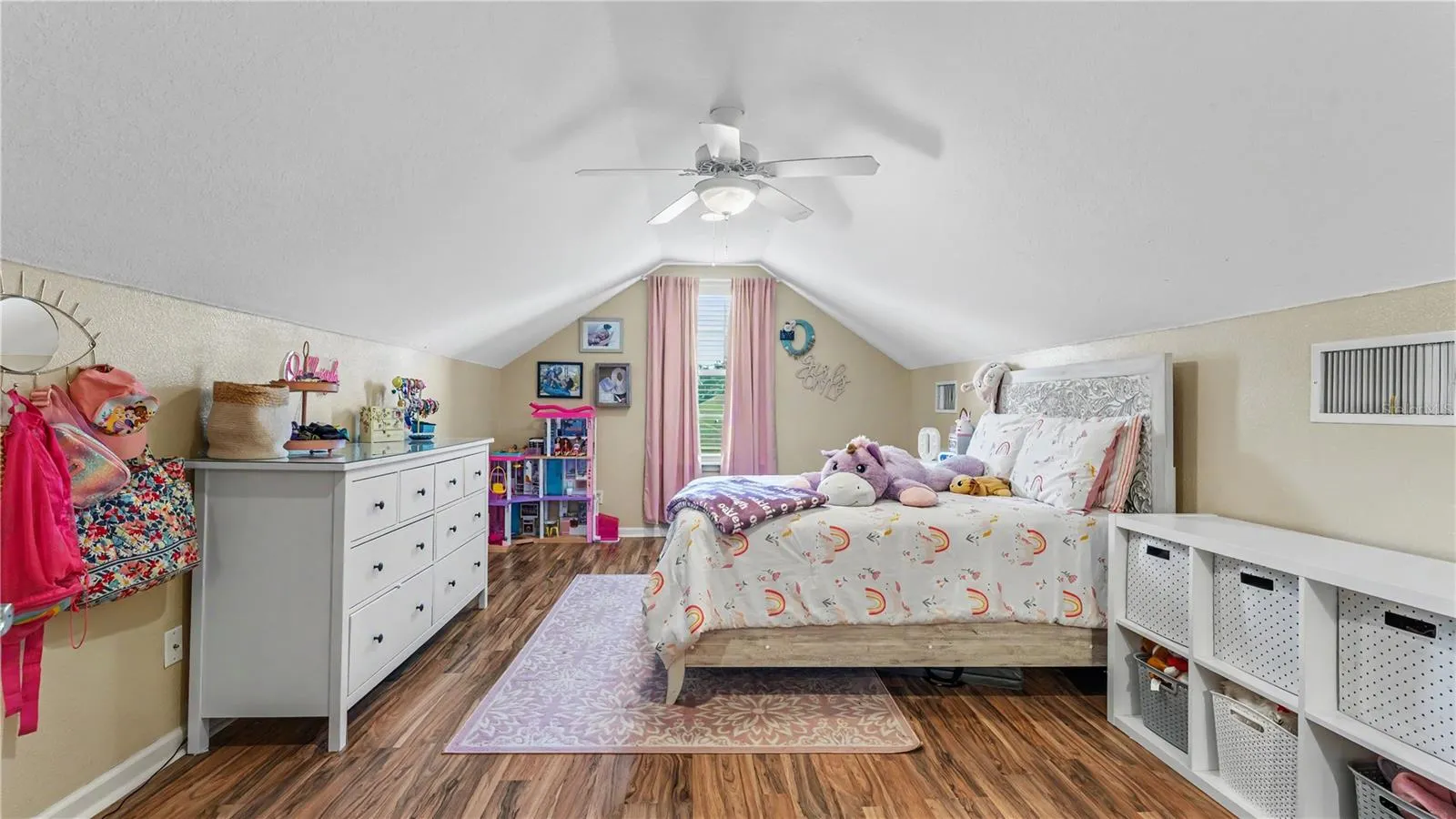 5871 HIGH RIDGE LOOP