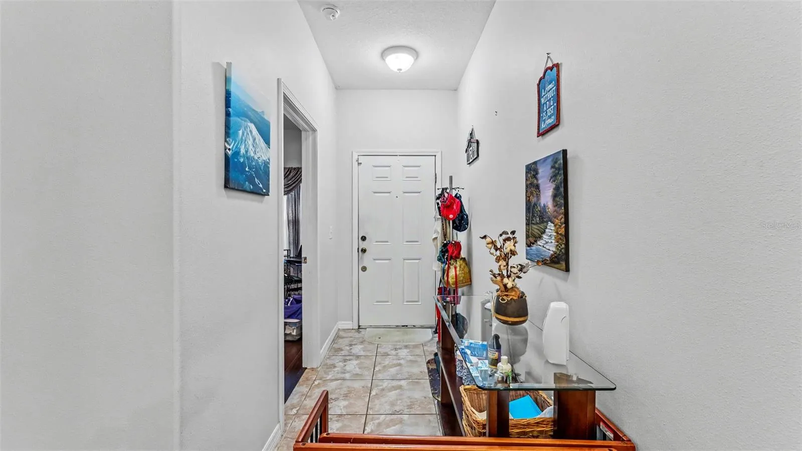 4069 SHADE TREE LN