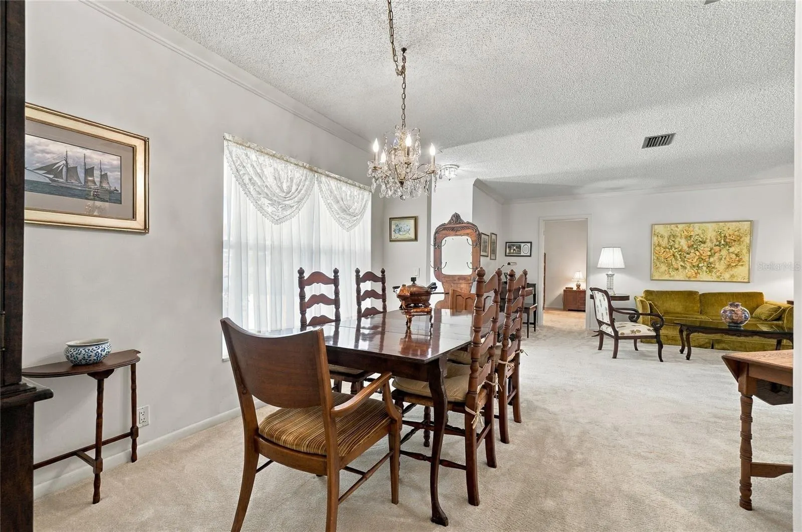 241 VOLUSIA DR