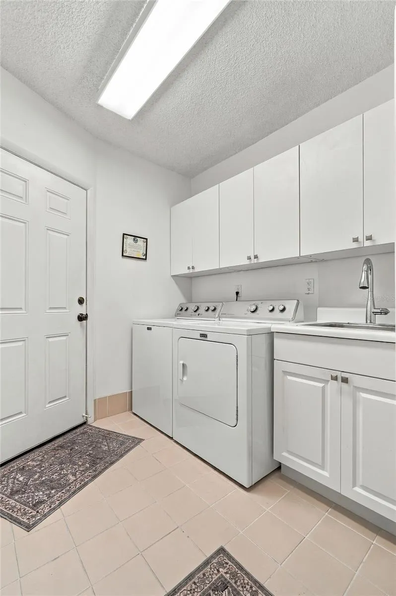 241 VOLUSIA DR