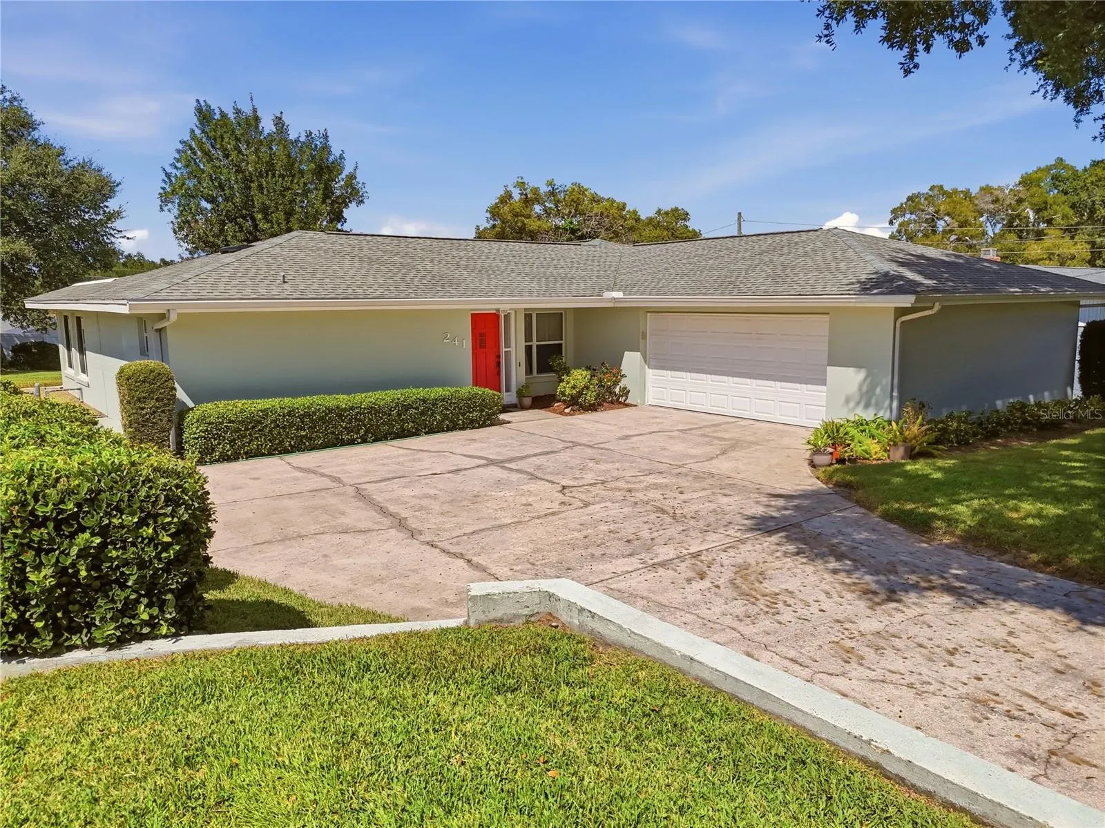 241 VOLUSIA DR