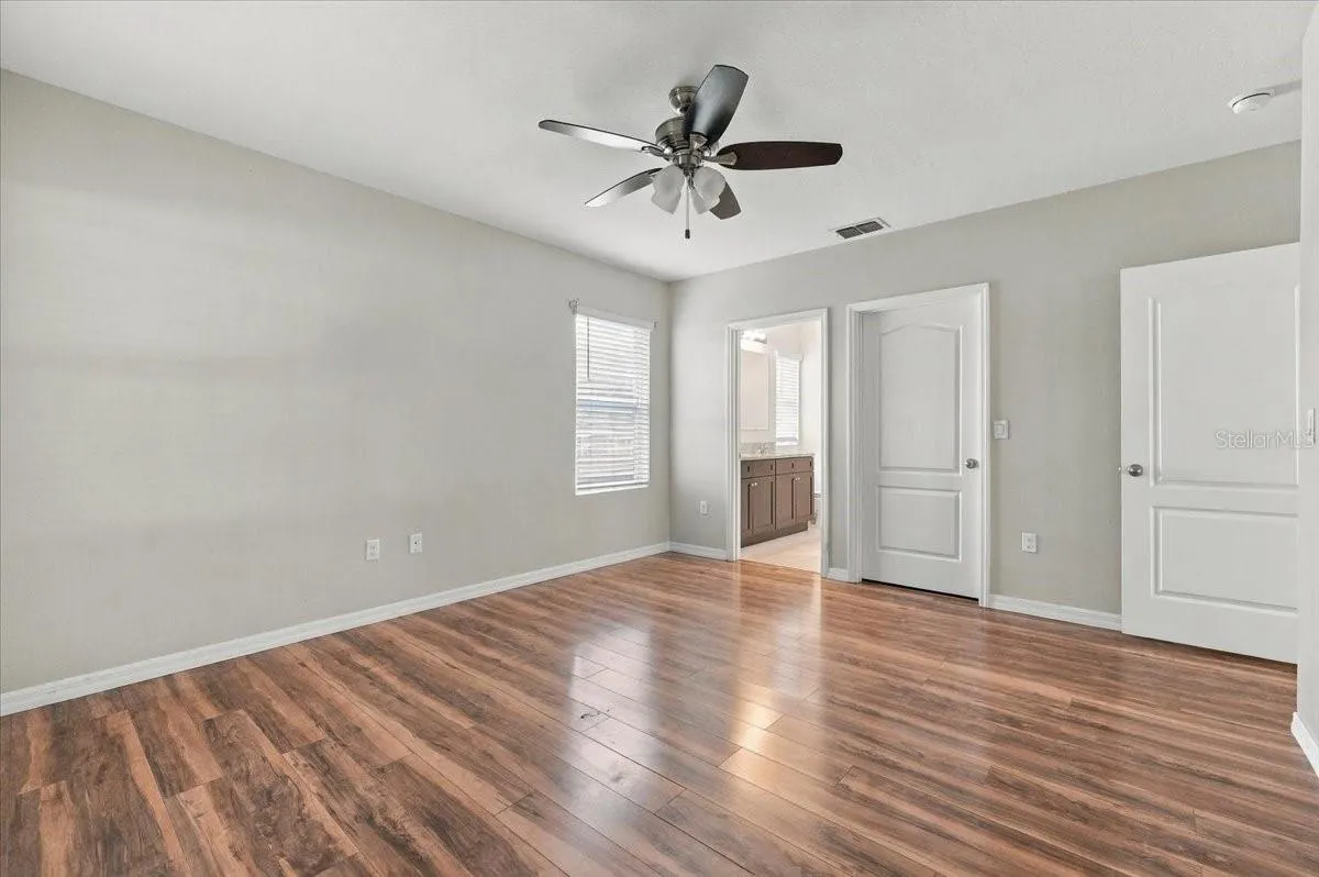261 ST THOMAS DR