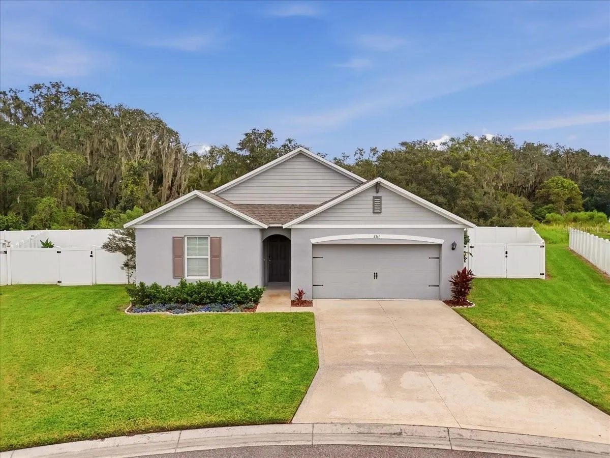 261 ST THOMAS DR