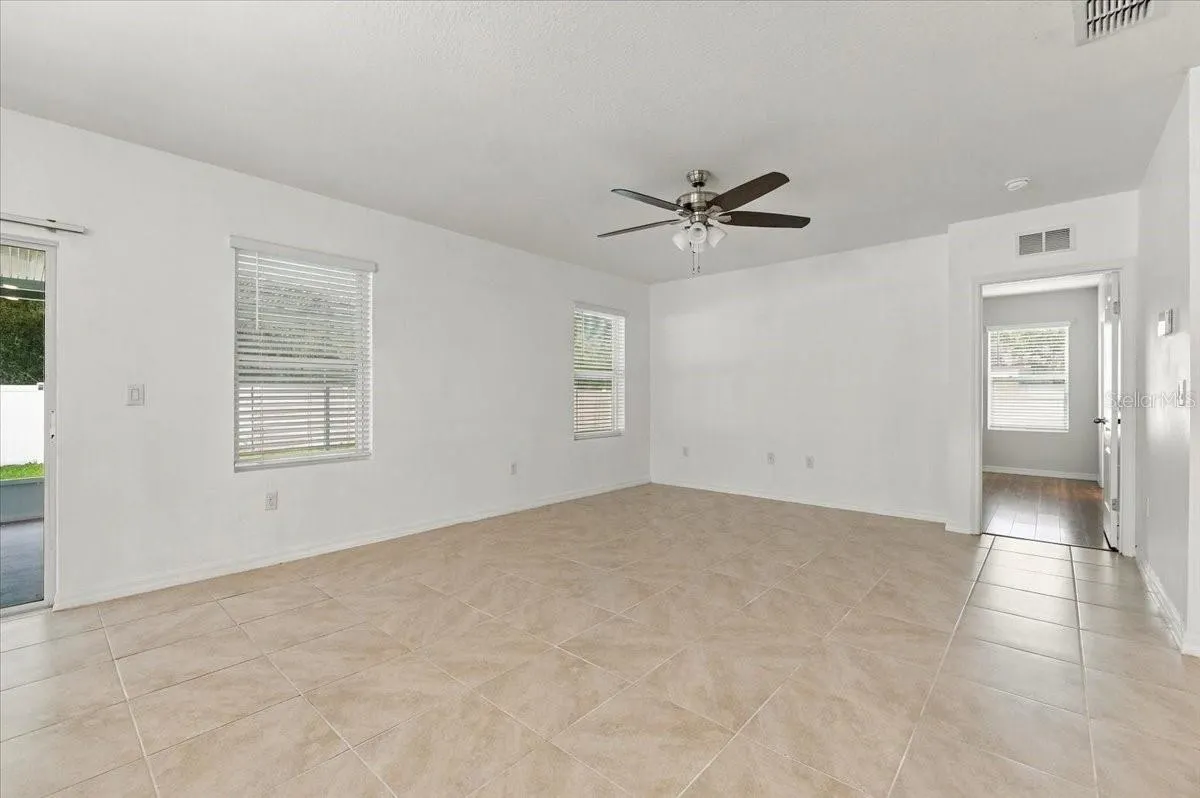 261 ST THOMAS DR