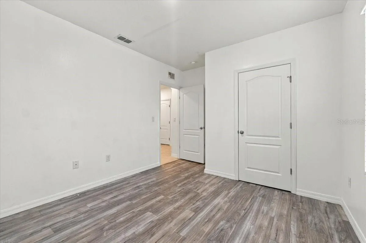 261 ST THOMAS DR