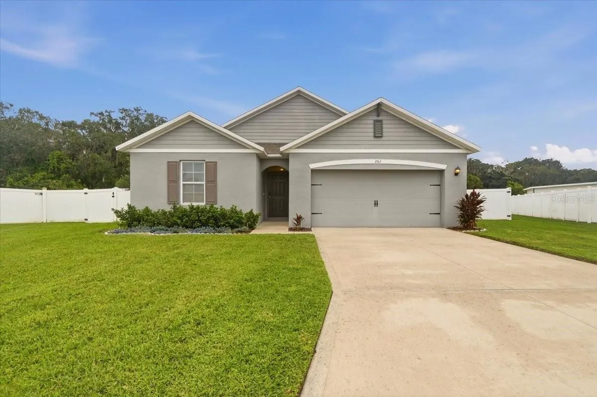 261 ST THOMAS DR