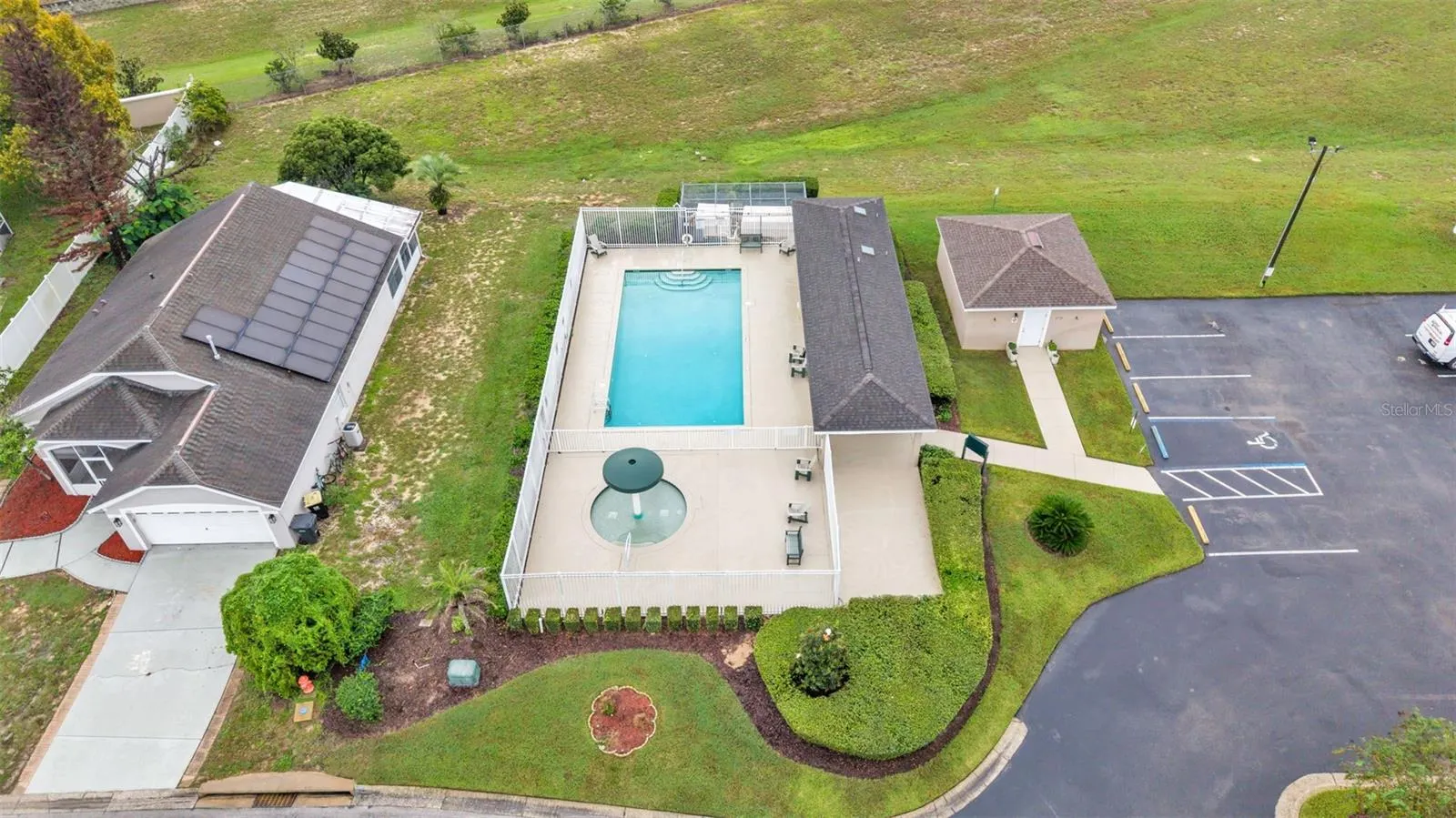126 KING GEORGE DR