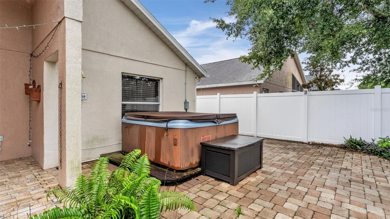 126 KING GEORGE DR