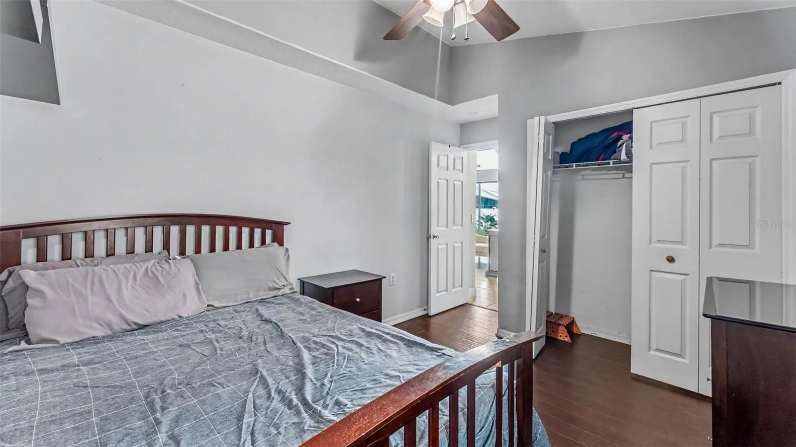 126 KING GEORGE DR