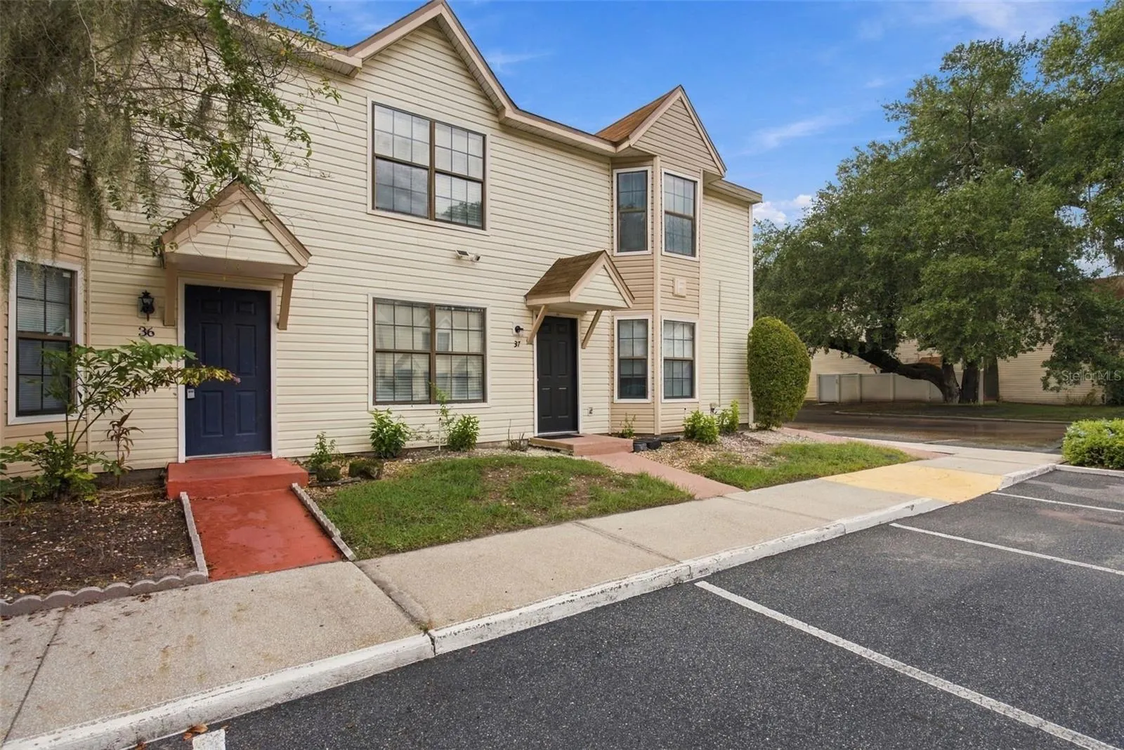 2302 MAKI RD #37 #37