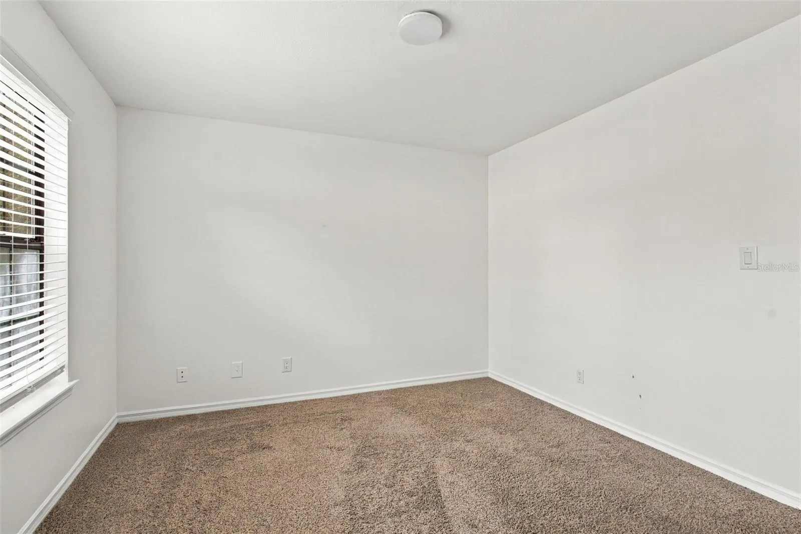 2302 MAKI RD #37 #37