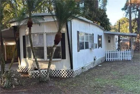 212 SUNSET DR