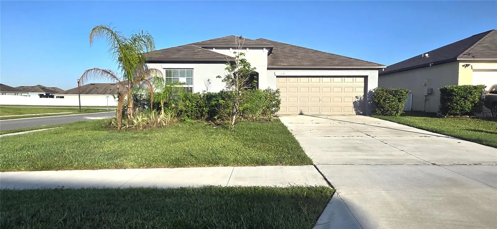 3947 RESTING ROBIN AVE