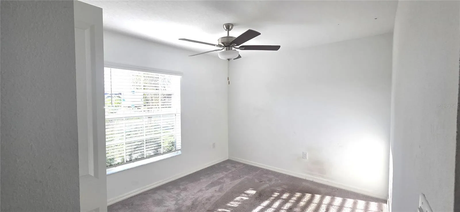 3947 RESTING ROBIN AVE