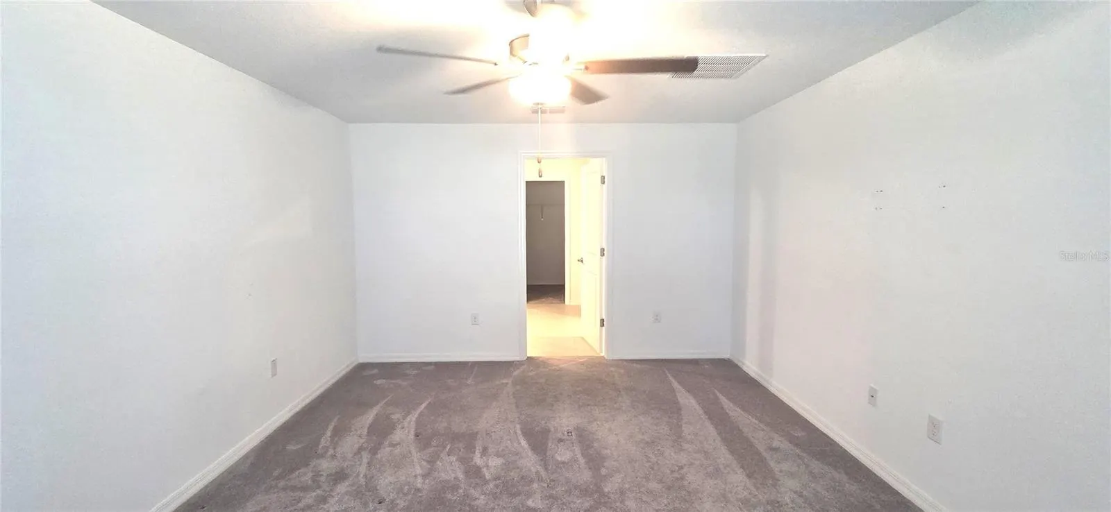 3947 RESTING ROBIN AVE