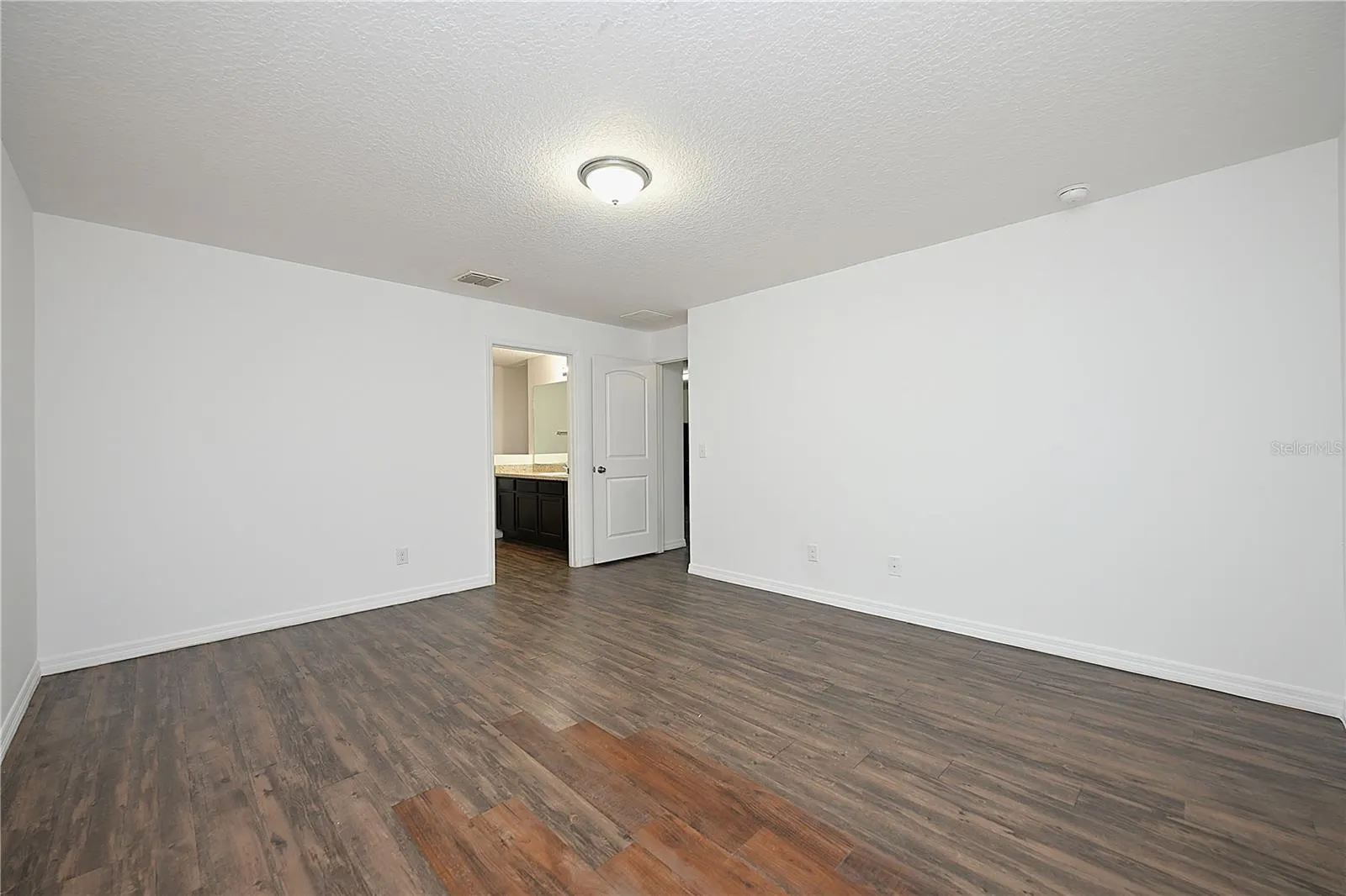 2238 CASPIAN DR