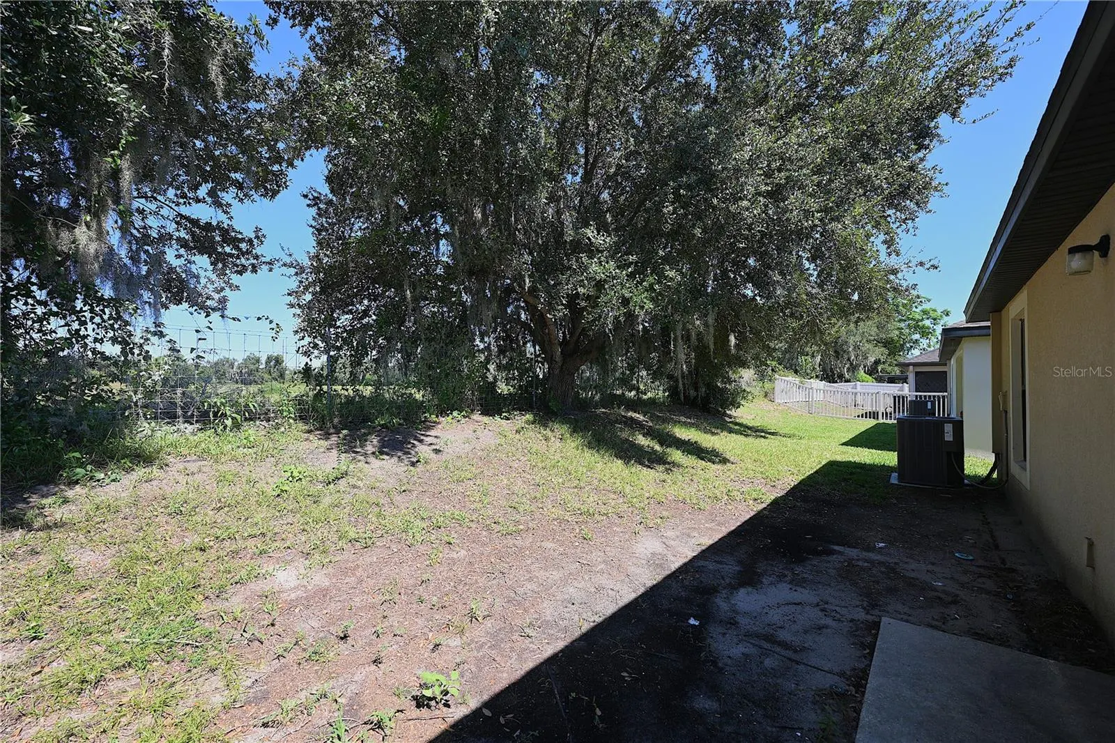 2238 CASPIAN DR