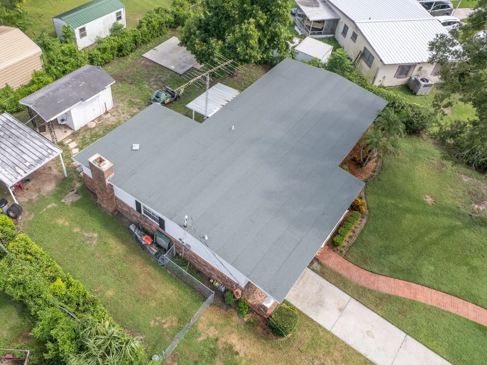 650 PARK LN