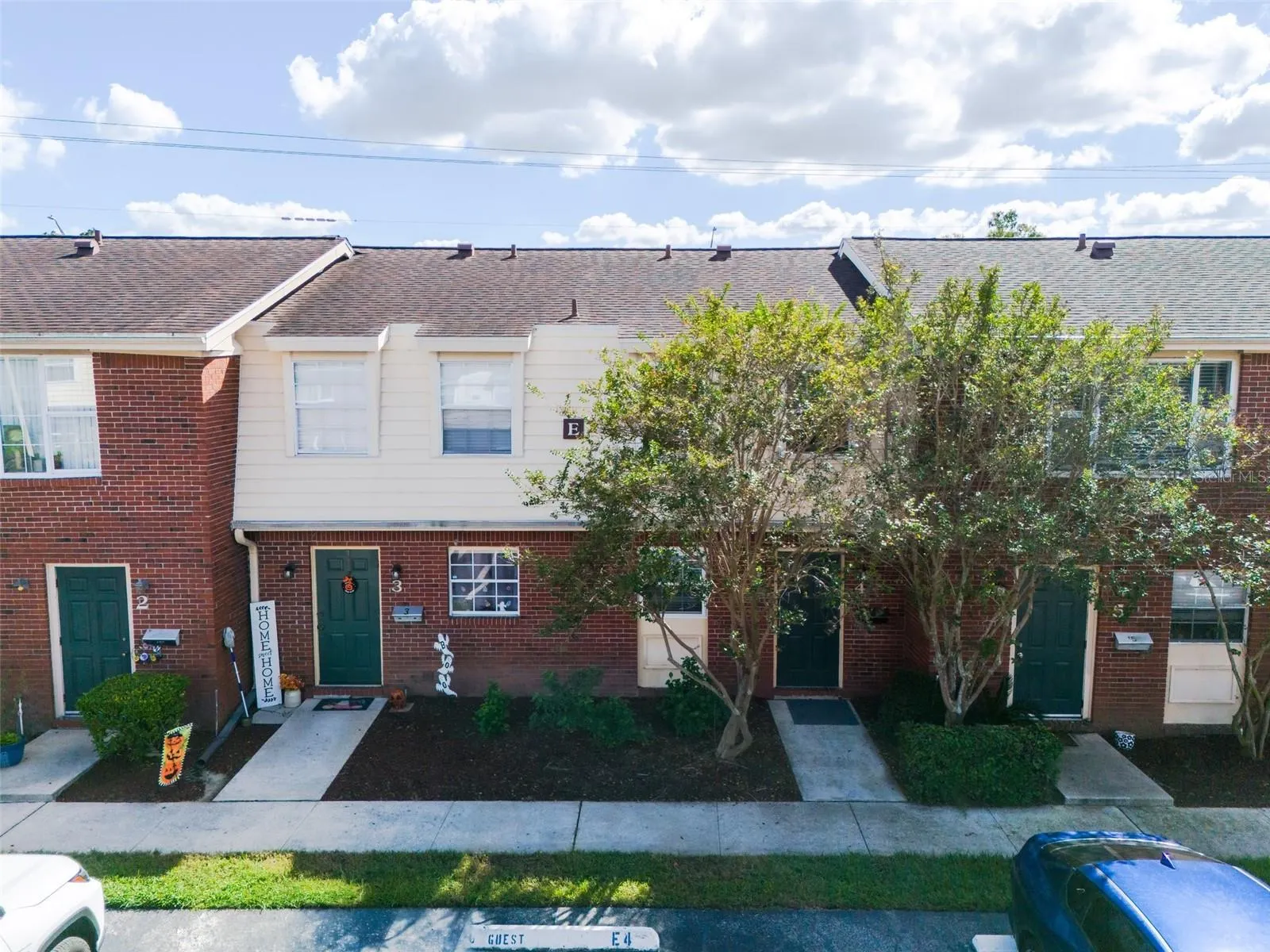 1920 E EDGEWOOD DR #E4 #E4