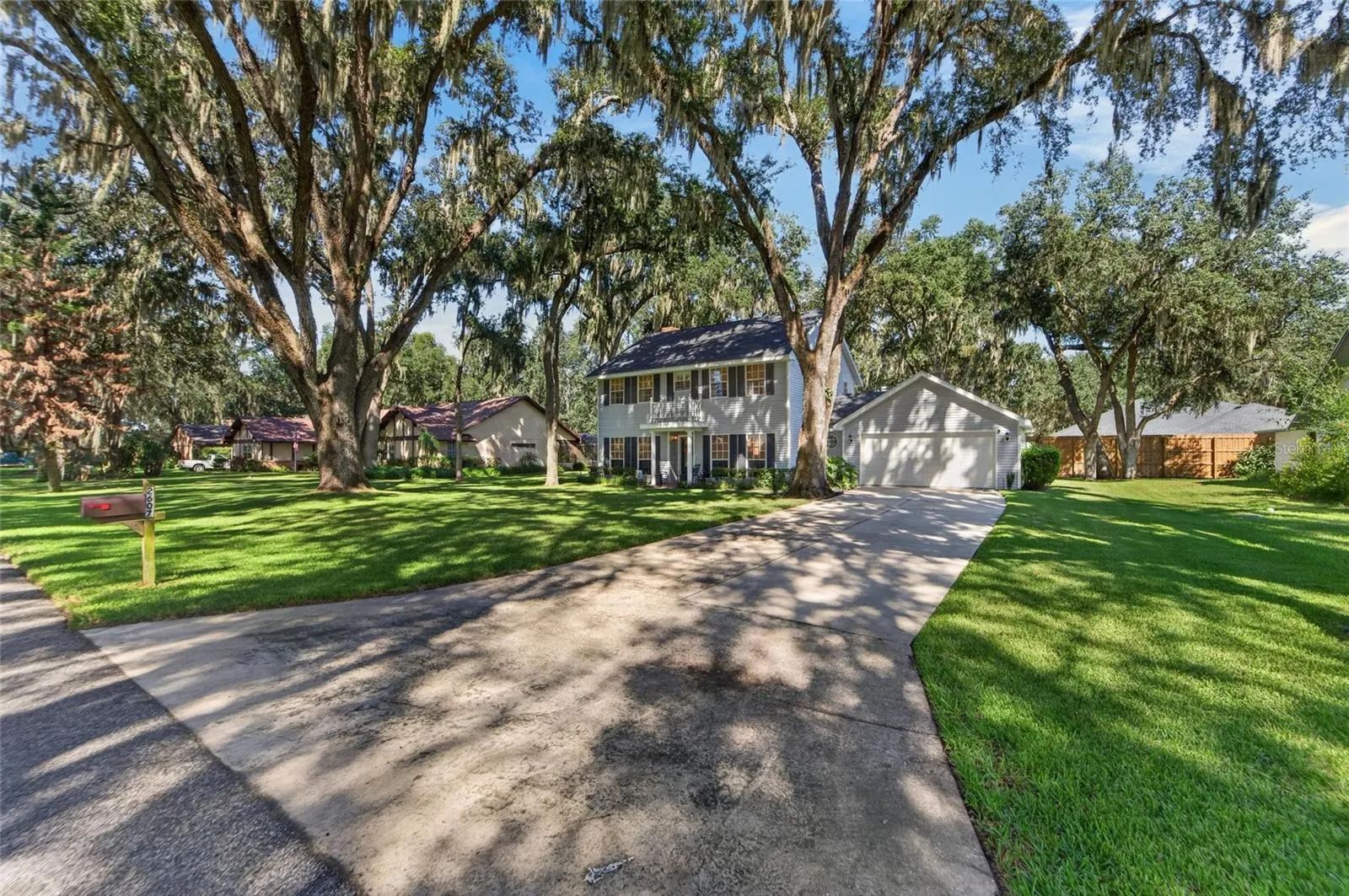 2607 TWELVE POINT DR