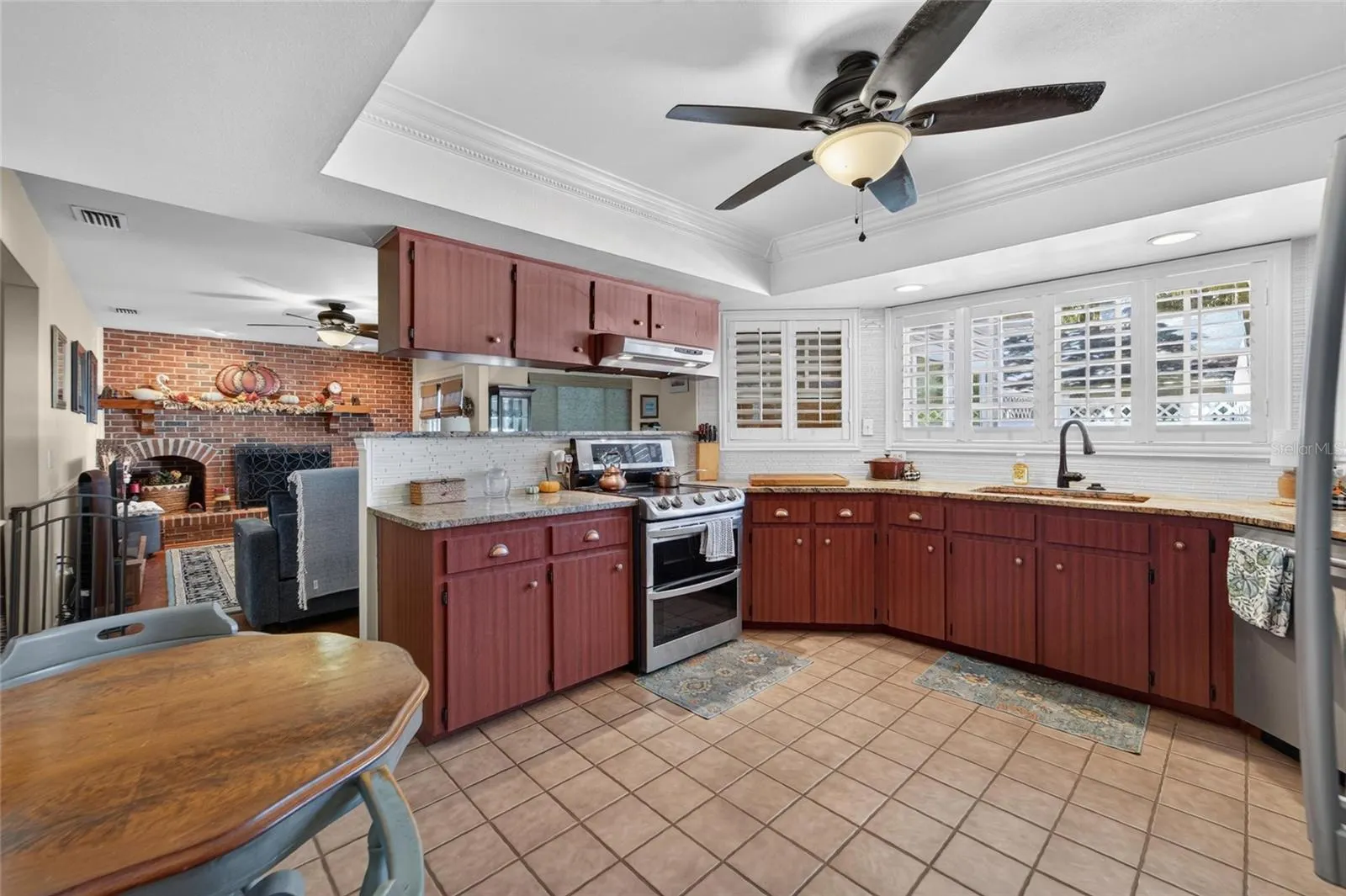 2607 TWELVE POINT DR