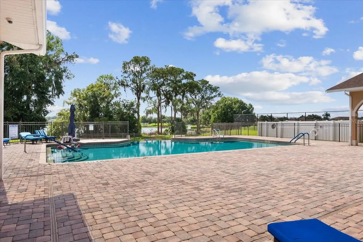 609 SAYGE DR