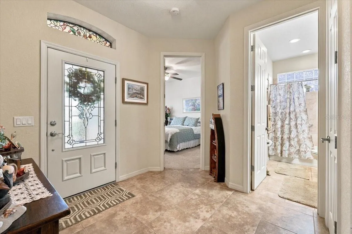 609 SAYGE DR