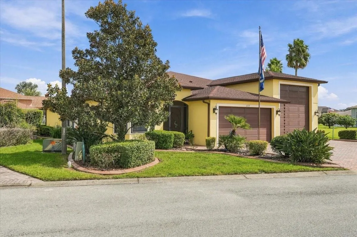 609 SAYGE DR