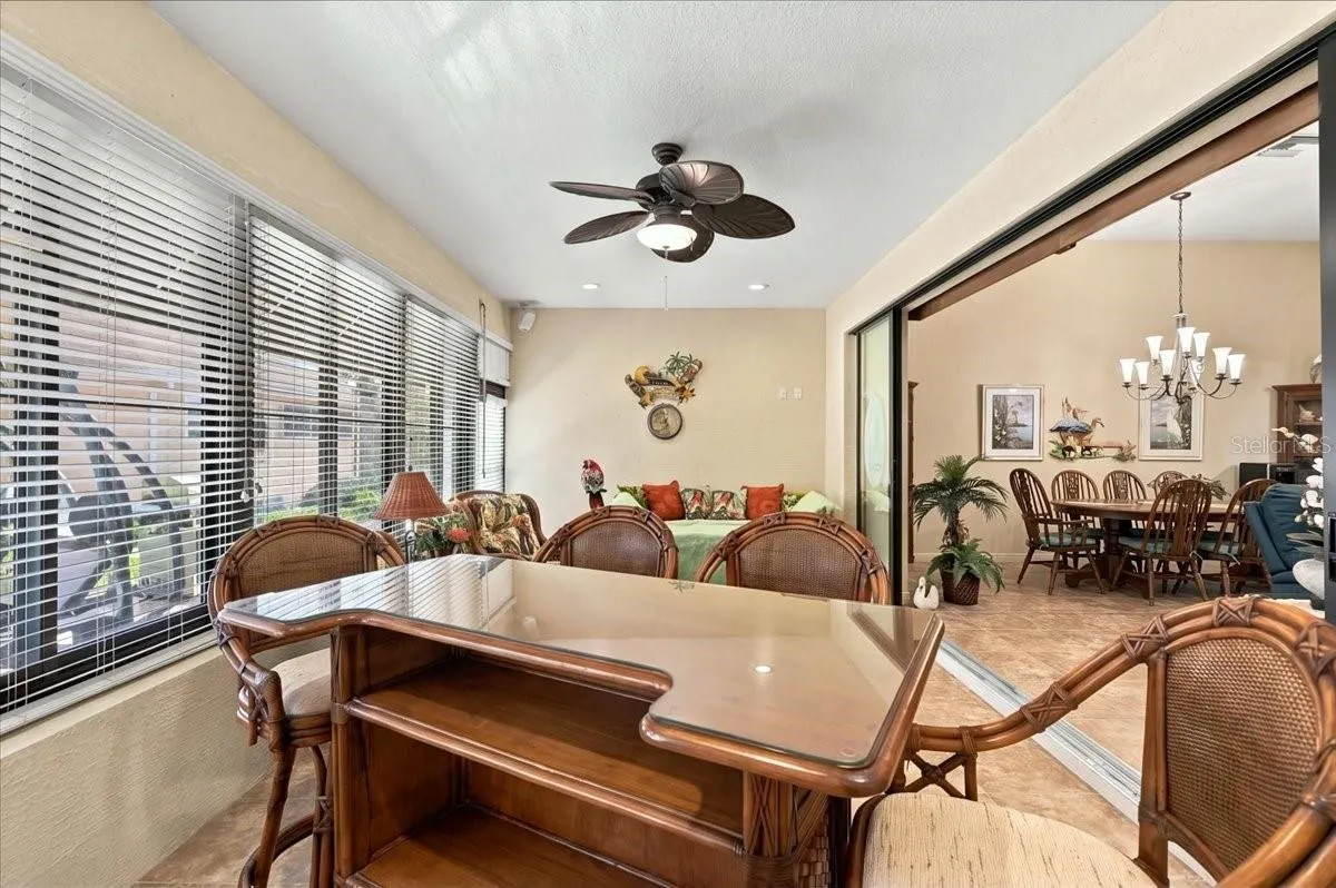 609 SAYGE DR