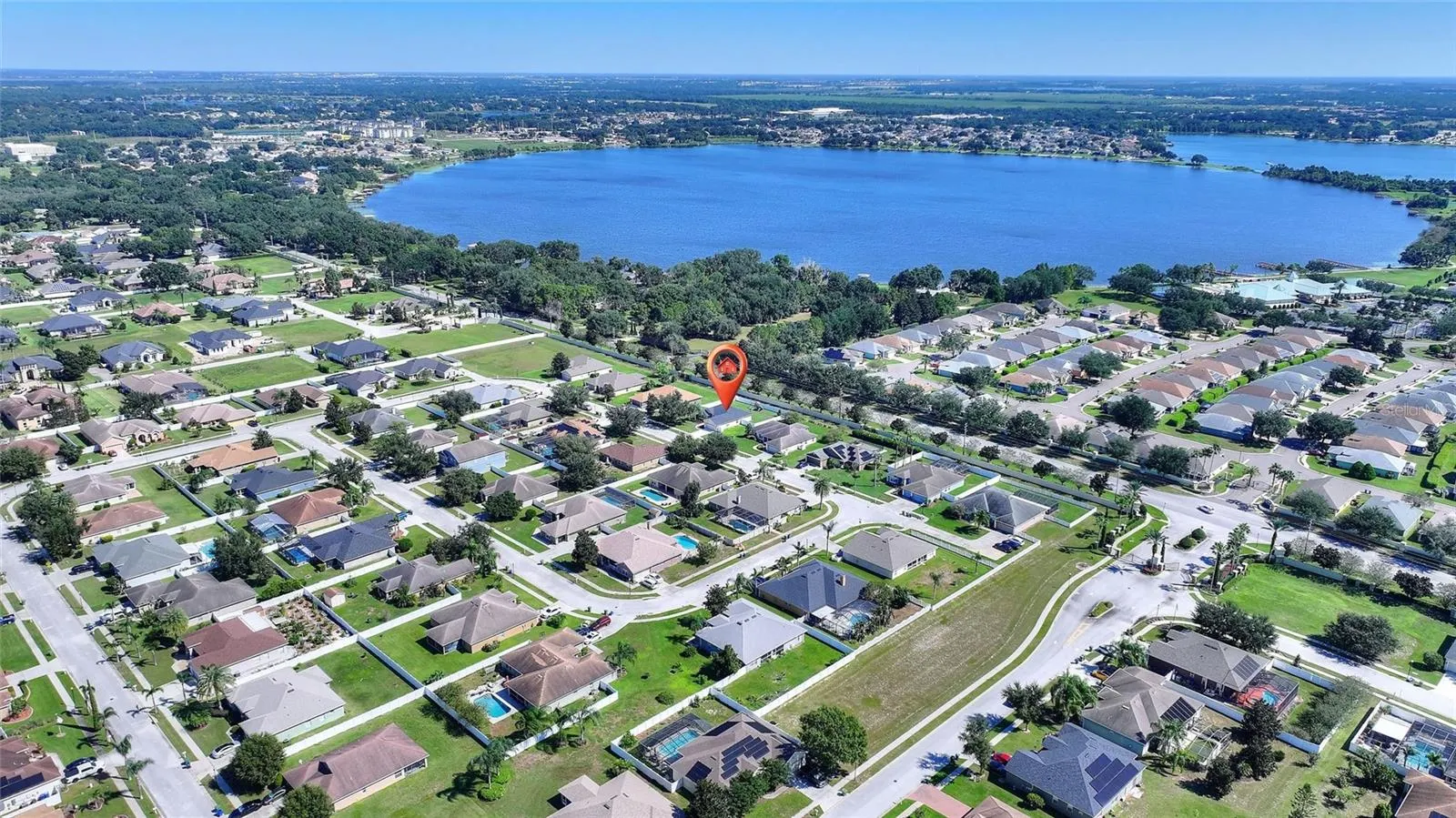 221 MANDOLIN DR