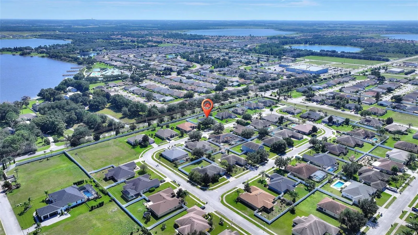 221 MANDOLIN DR