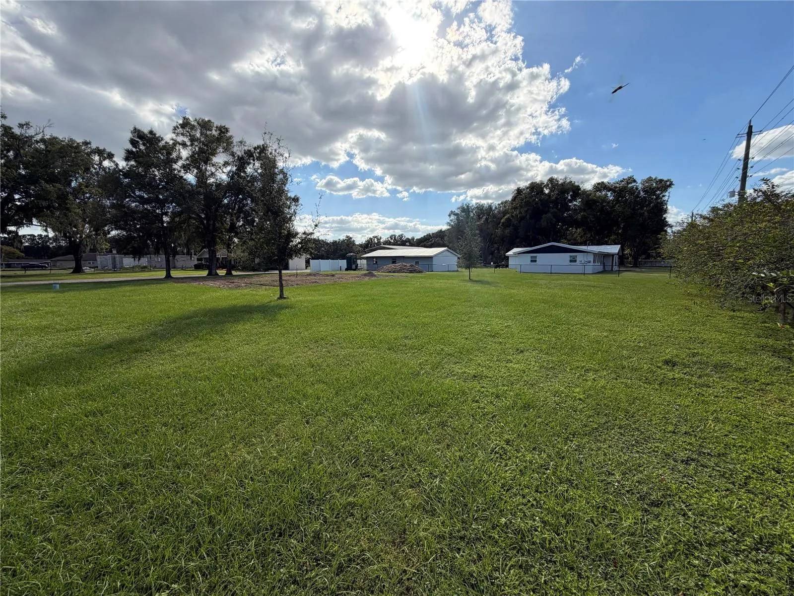 105 JOHN CARROLL RD E