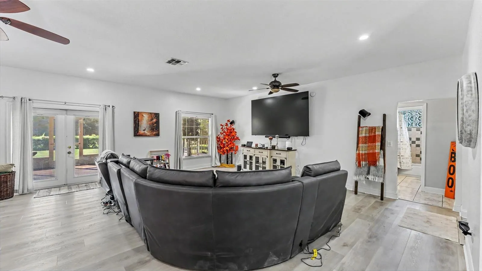69 PINE FOREST DR