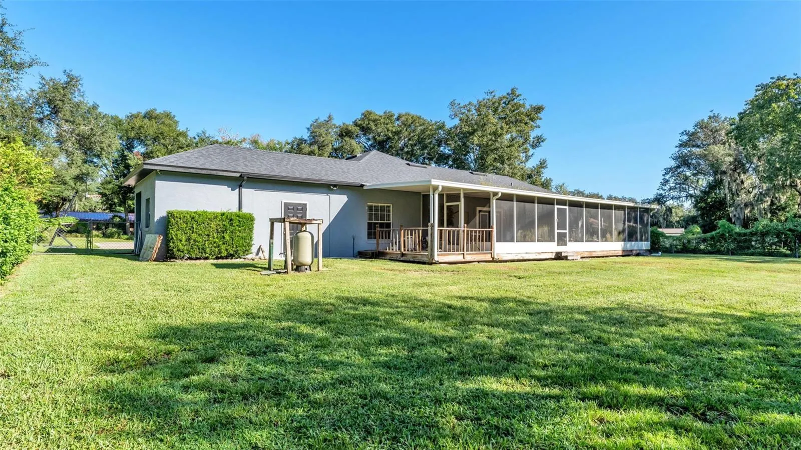 69 PINE FOREST DR