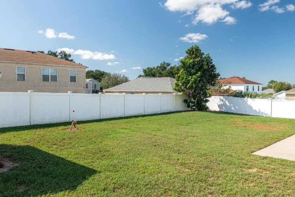 3643 WELLINGTON PL