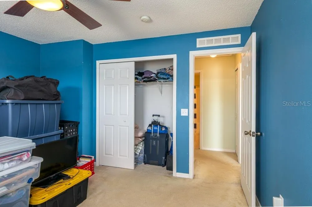 3643 WELLINGTON PL
