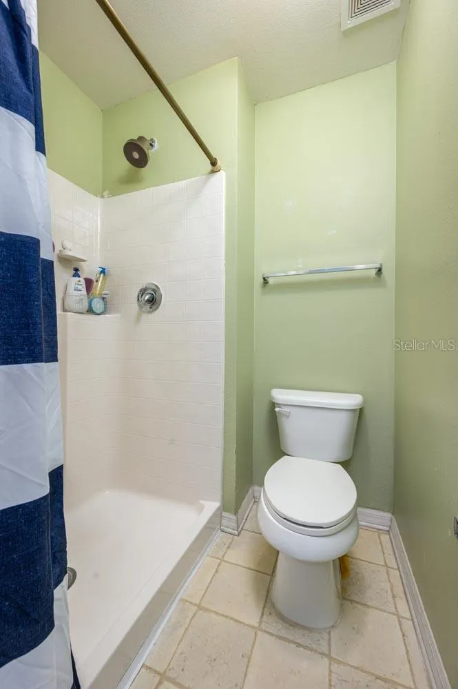 3643 WELLINGTON PL