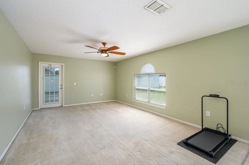 3643 WELLINGTON PL