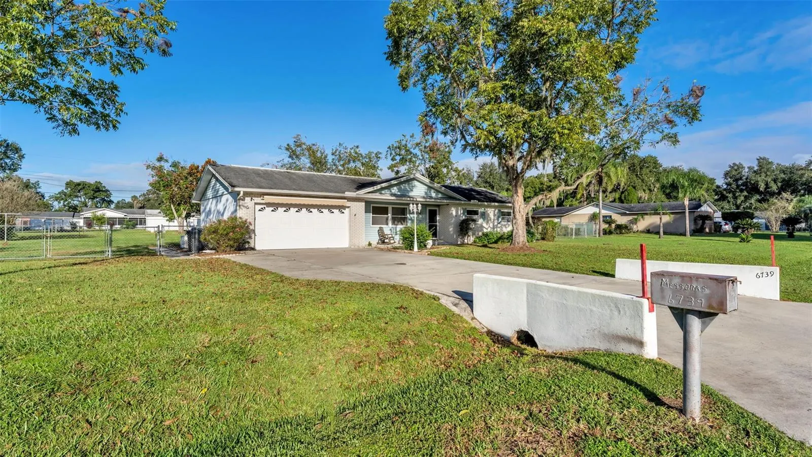 6739 FARRIS DR