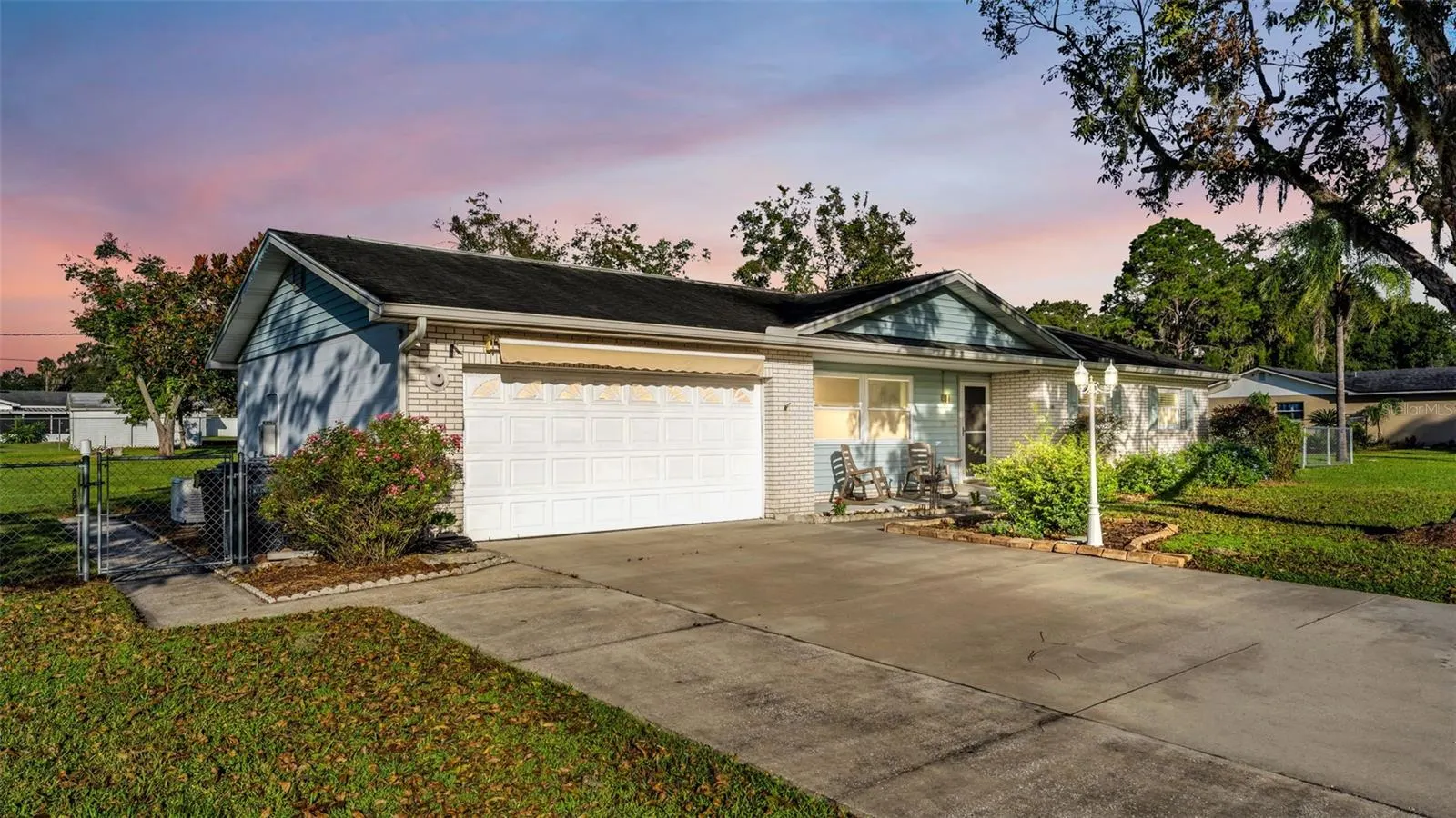 6739 FARRIS DR