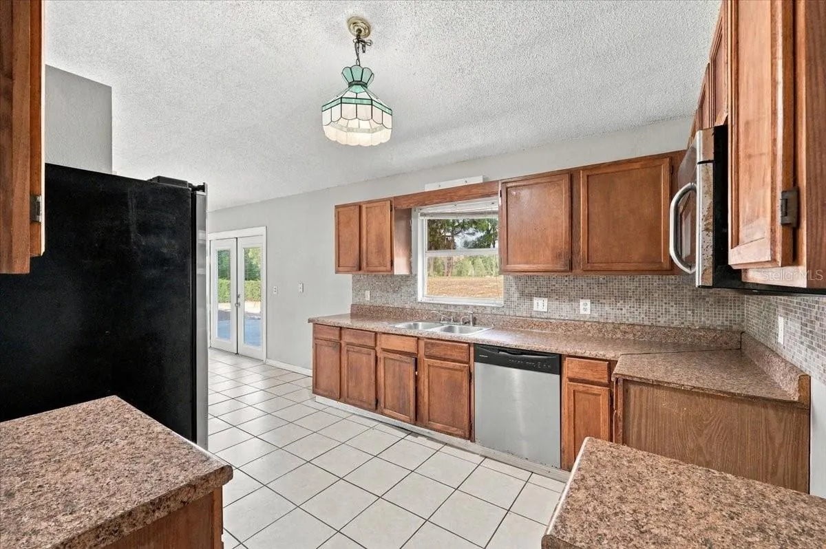 107 FLORIDA GRACKLE CT
