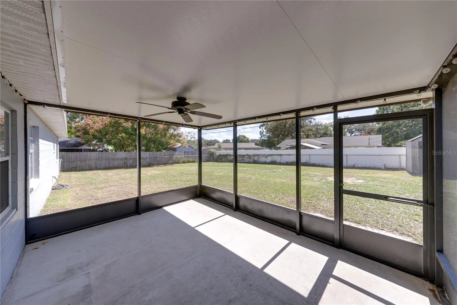 4075 MARIE DR