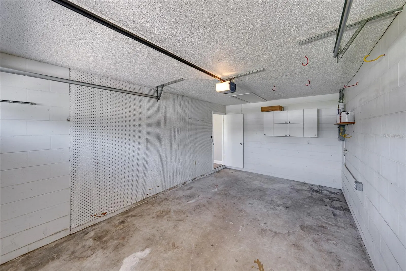 4075 MARIE DR