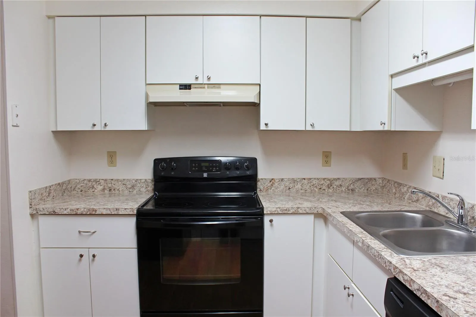 252 GRANITE DR