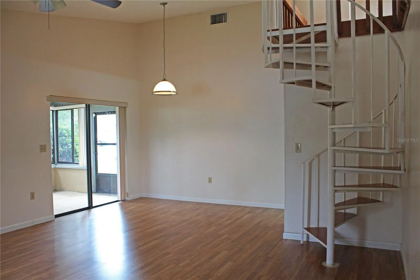 252 GRANITE DR