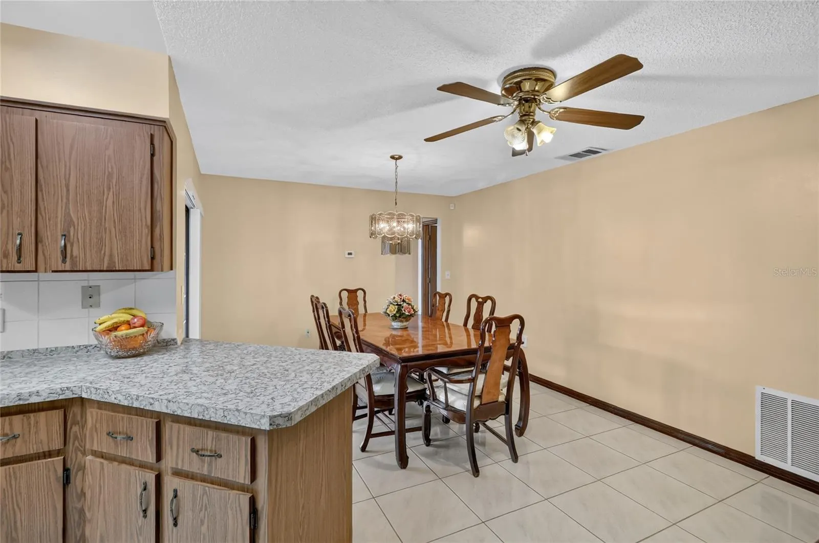 816 ALPINE CT